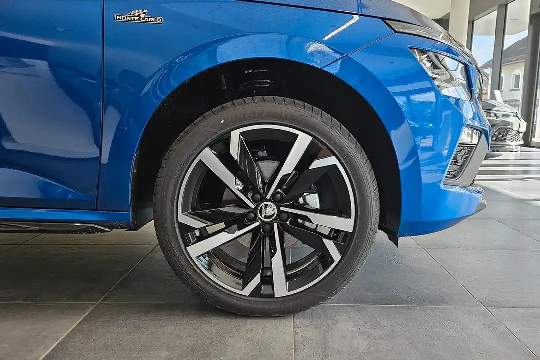 Skoda Kamiq - Thumbnail 4