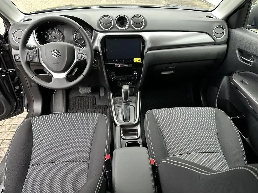 Suzuki Vitara - Thumbnail 15
