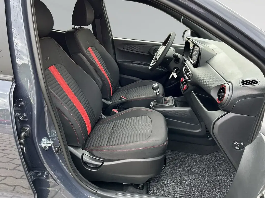 Hyundai i10 - Thumbnail 11
