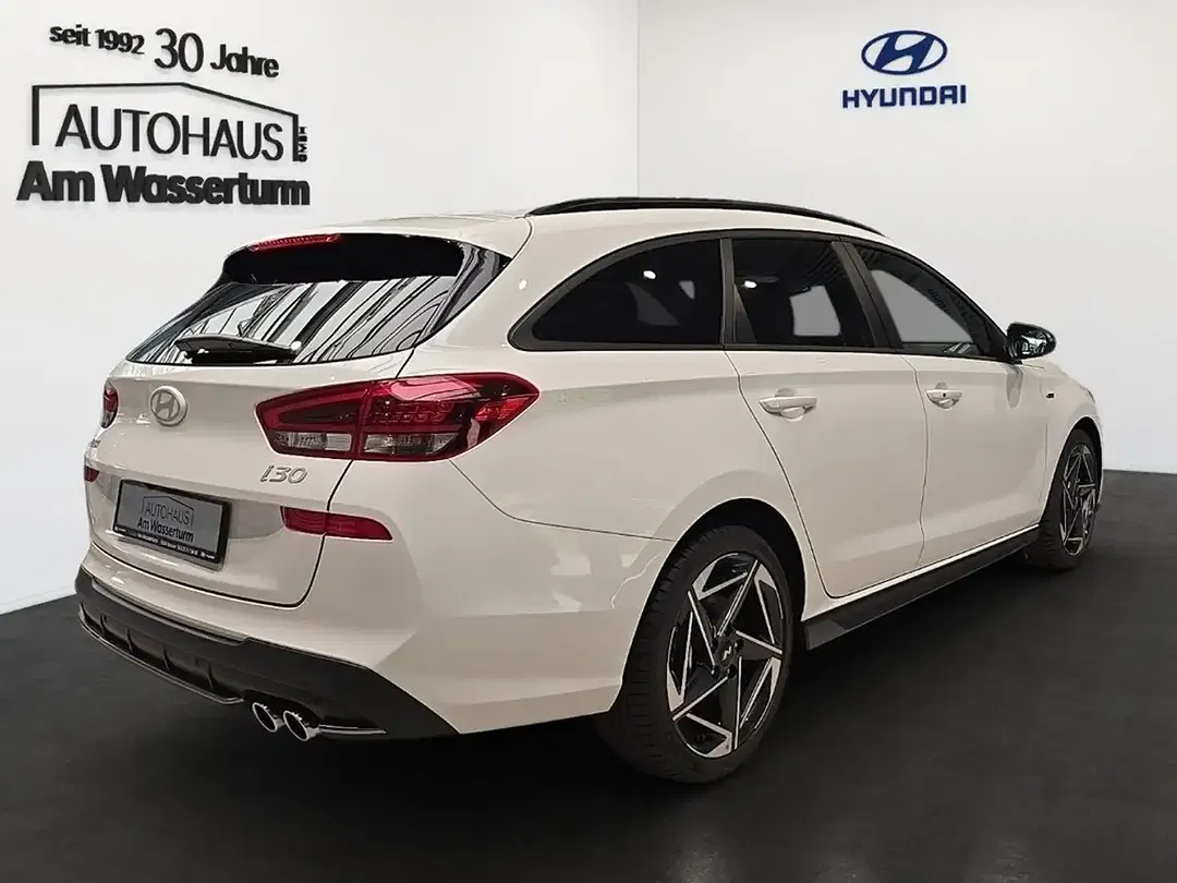 Hyundai i30 - Thumbnail 3