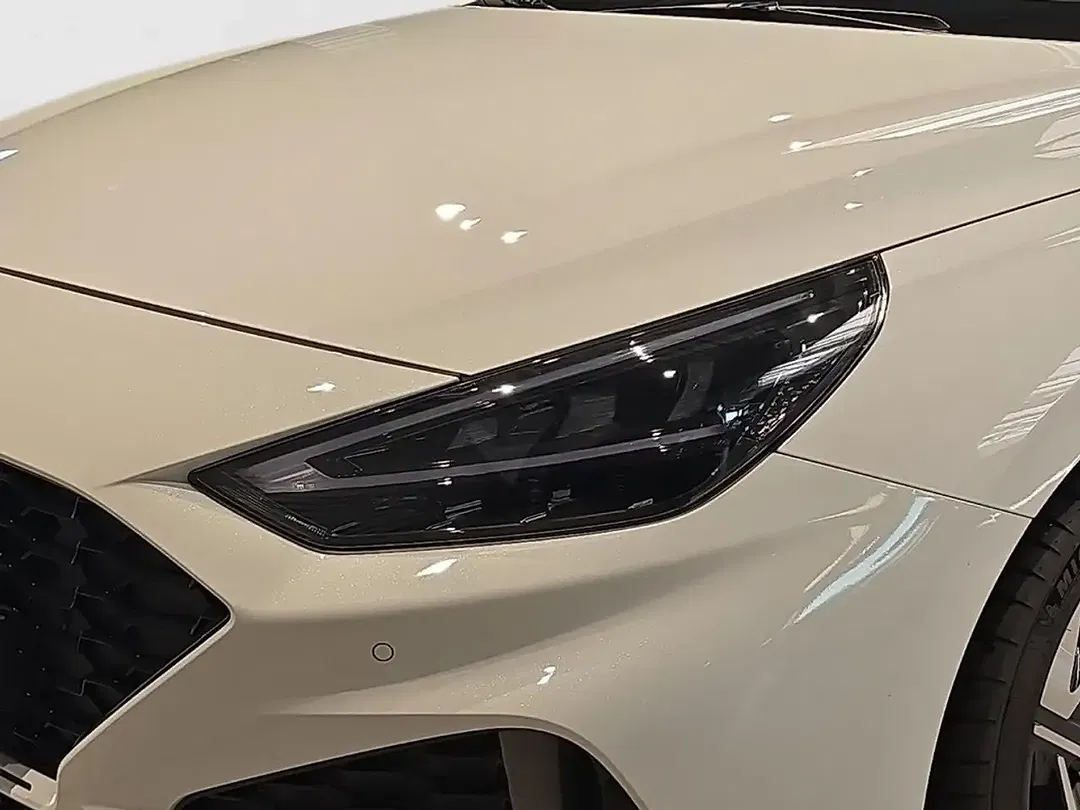 Hyundai i30 - Thumbnail 5