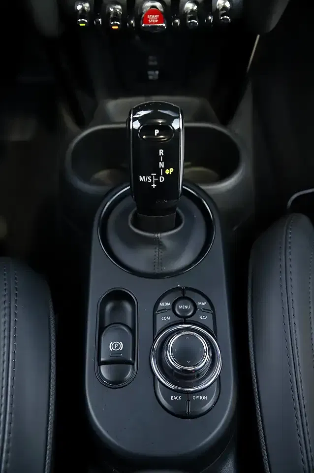 MINI Cooper S - Thumbnail 20