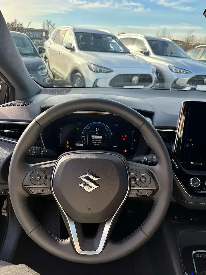 Suzuki Swace - Thumbnail 9