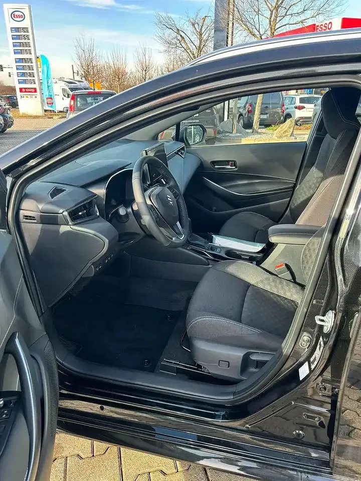 Suzuki Swace - Thumbnail 7