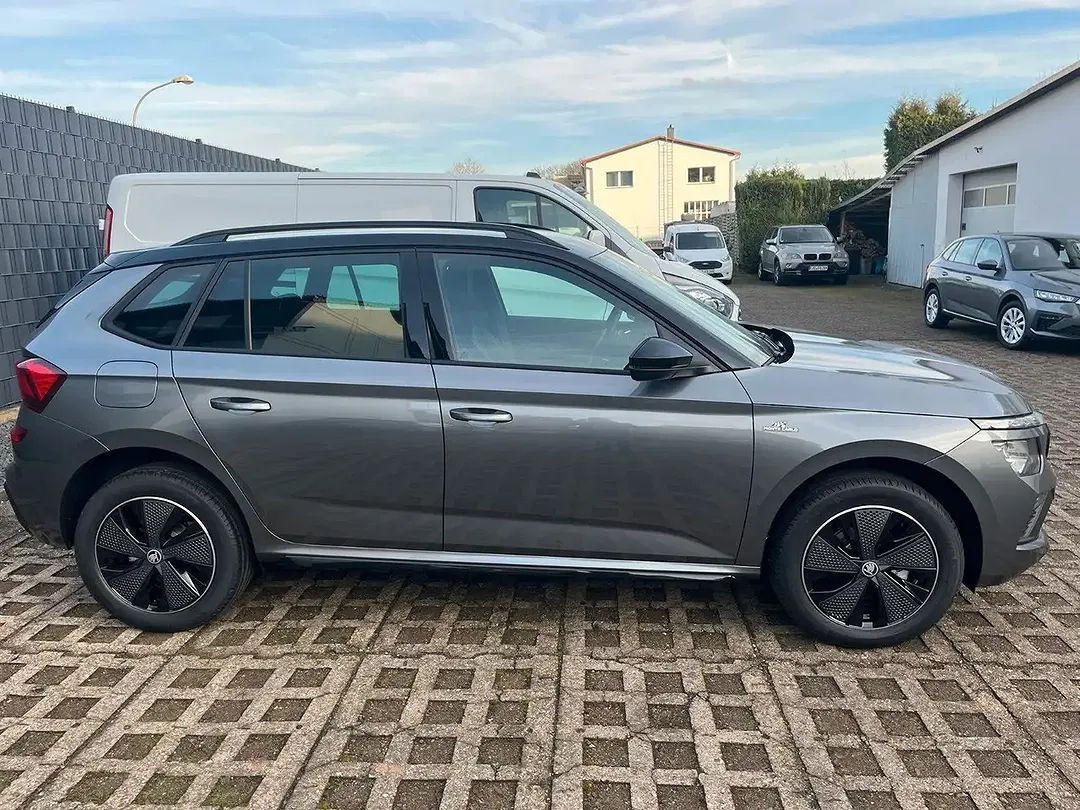 Skoda Kamiq - Thumbnail 2