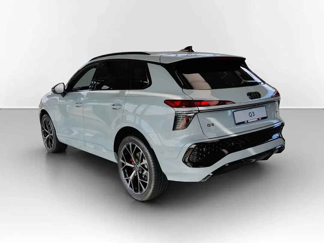 Audi Q3 - Thumbnail 6