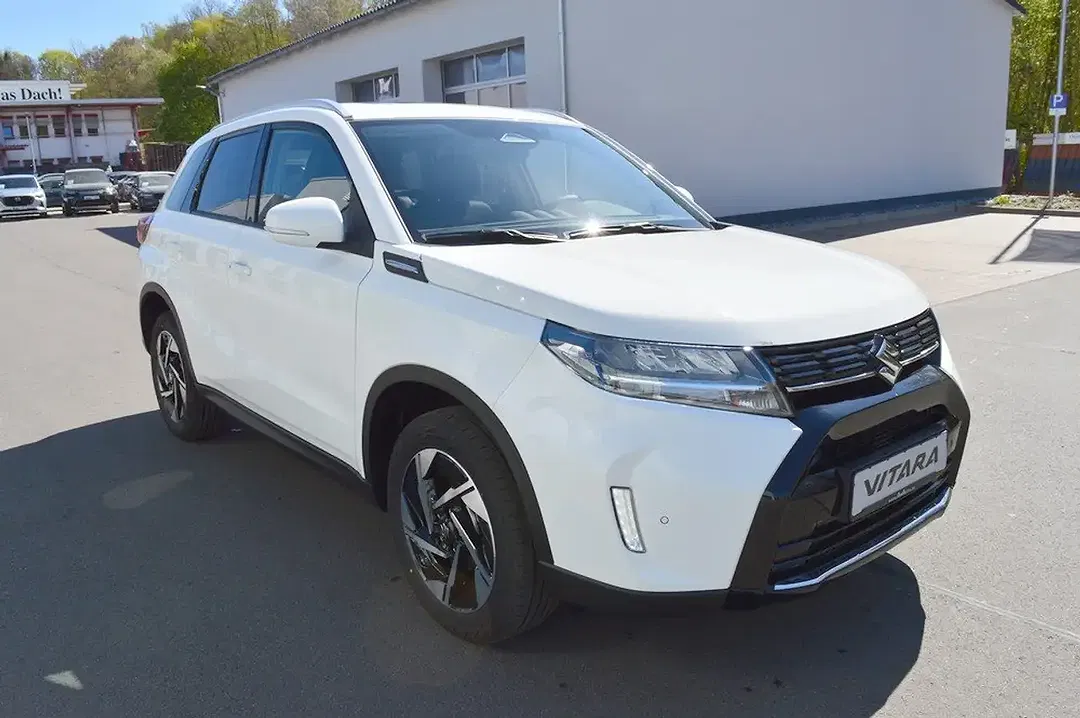 Suzuki Vitara - Thumbnail 4