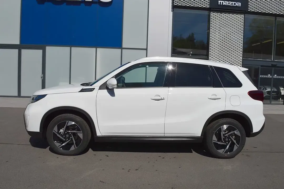 Suzuki Vitara - Thumbnail 5