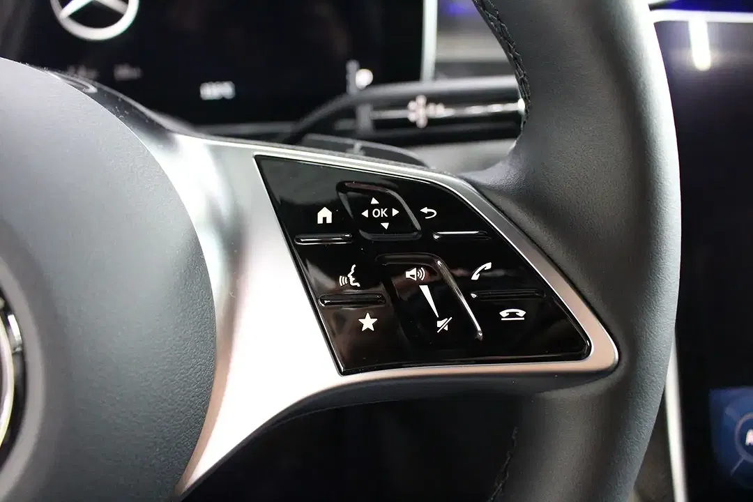 Mercedes-Benz C 220 - Thumbnail 13