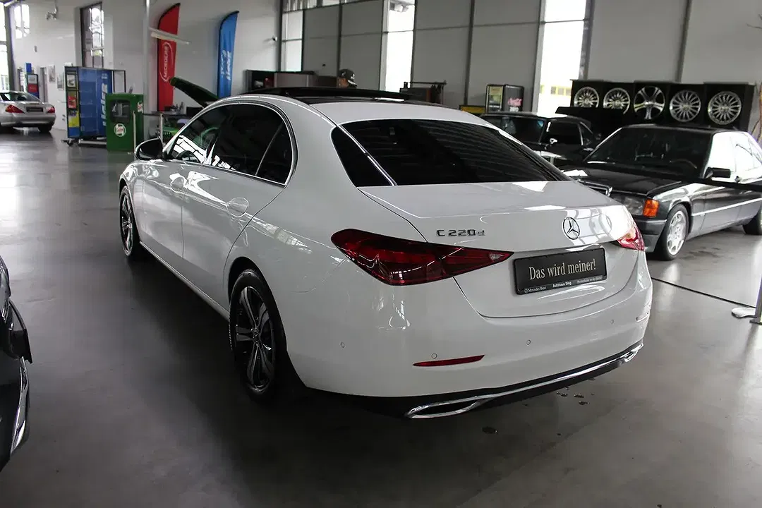 Mercedes-Benz C 220 - Thumbnail 3