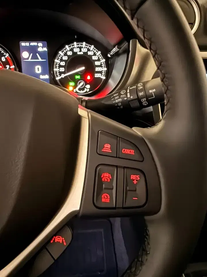 Suzuki Vitara - Thumbnail 18