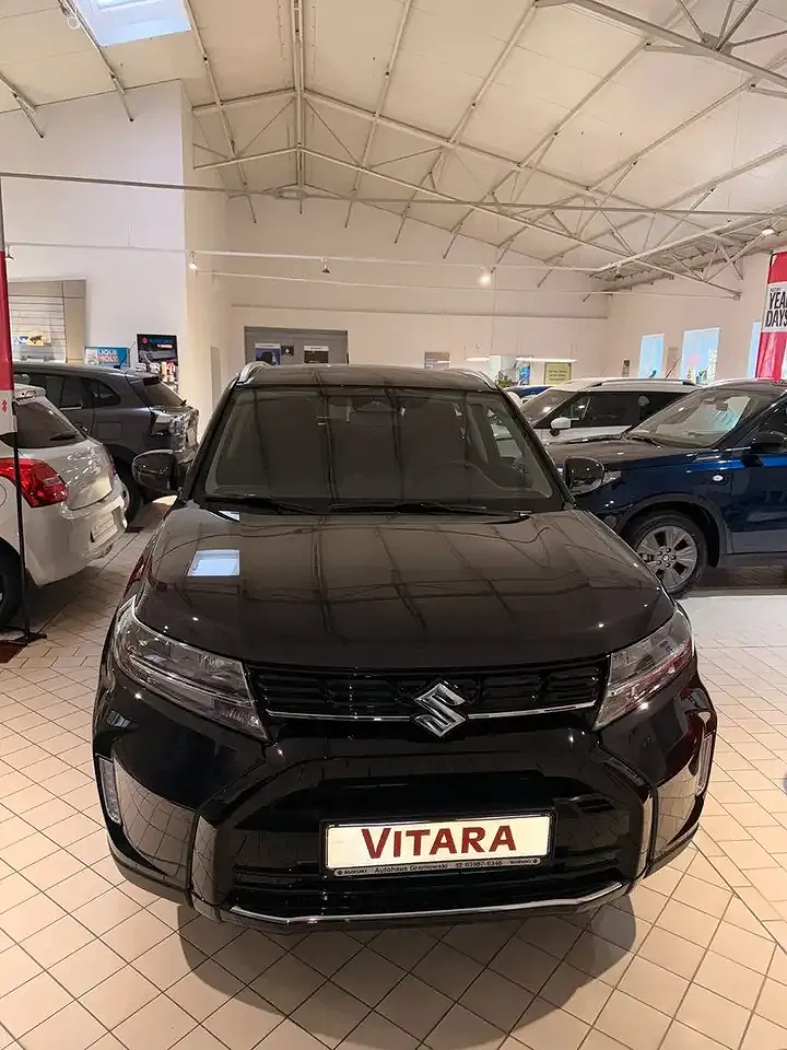 Suzuki Vitara - Thumbnail 3