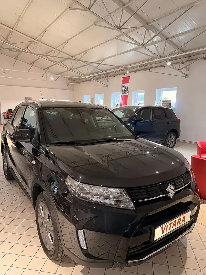 Suzuki Vitara - Thumbnail 4