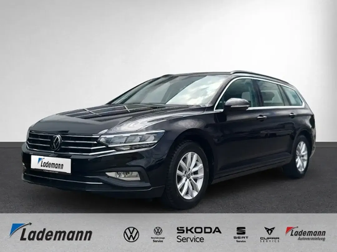 Volkswagen Passat Variant - Thumbnail 1