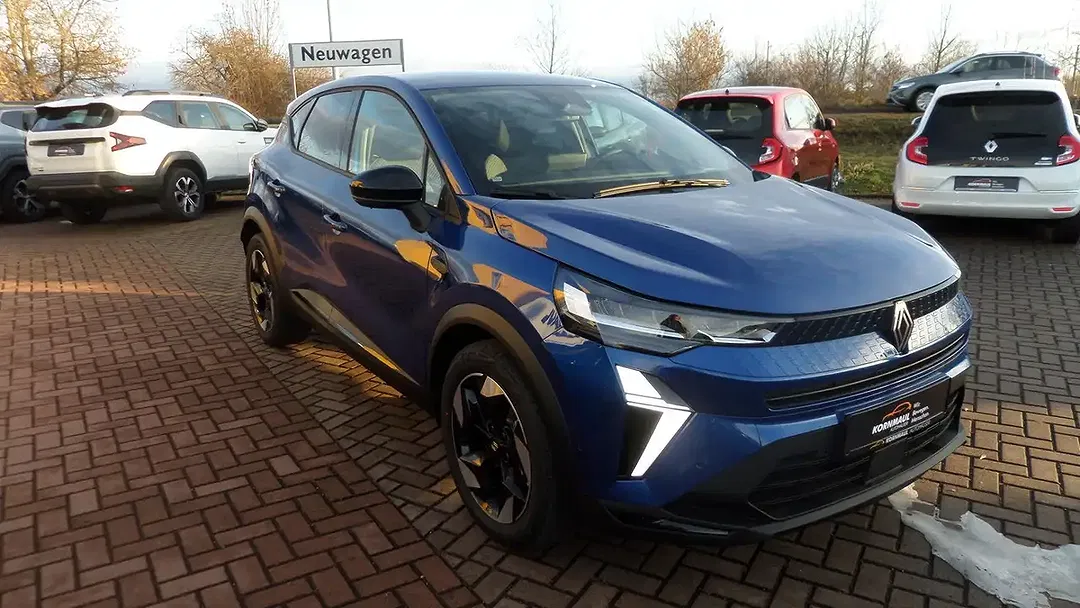 Renault Captur - Thumbnail 3