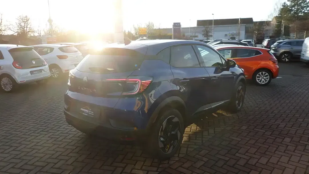 Renault Captur - Thumbnail 4