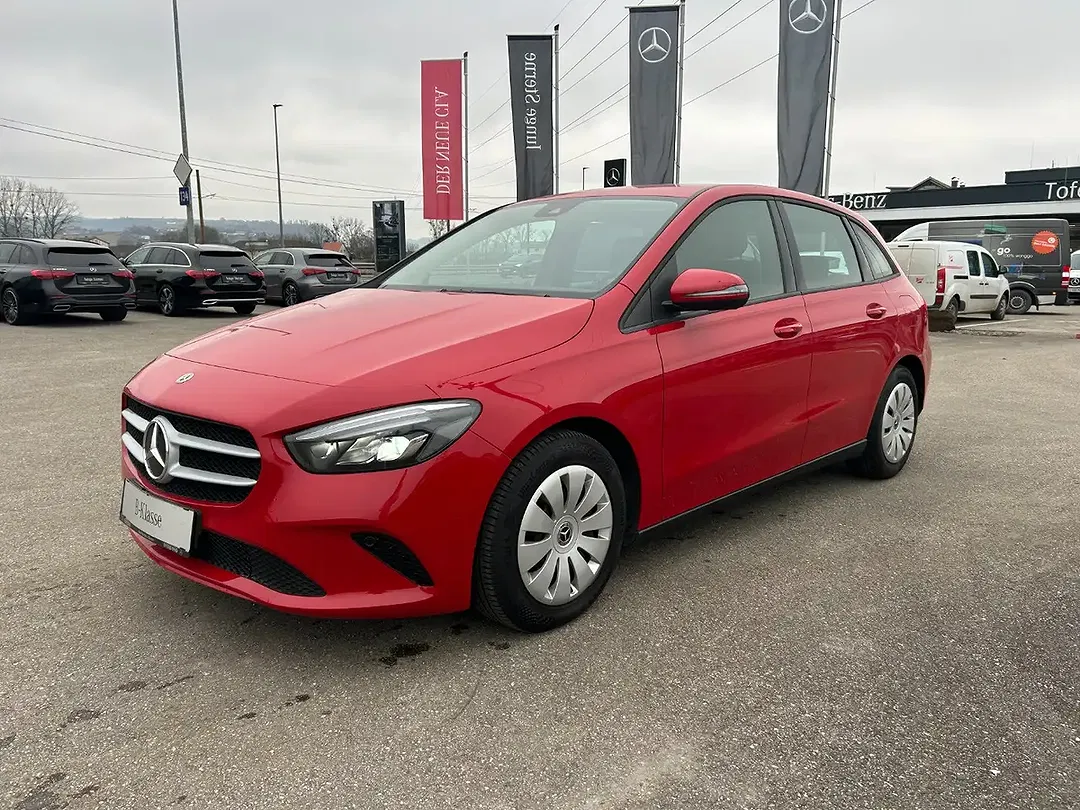 Mercedes-Benz B 200 - Thumbnail 1