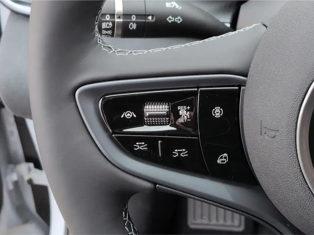 BYD Seal - Thumbnail 13