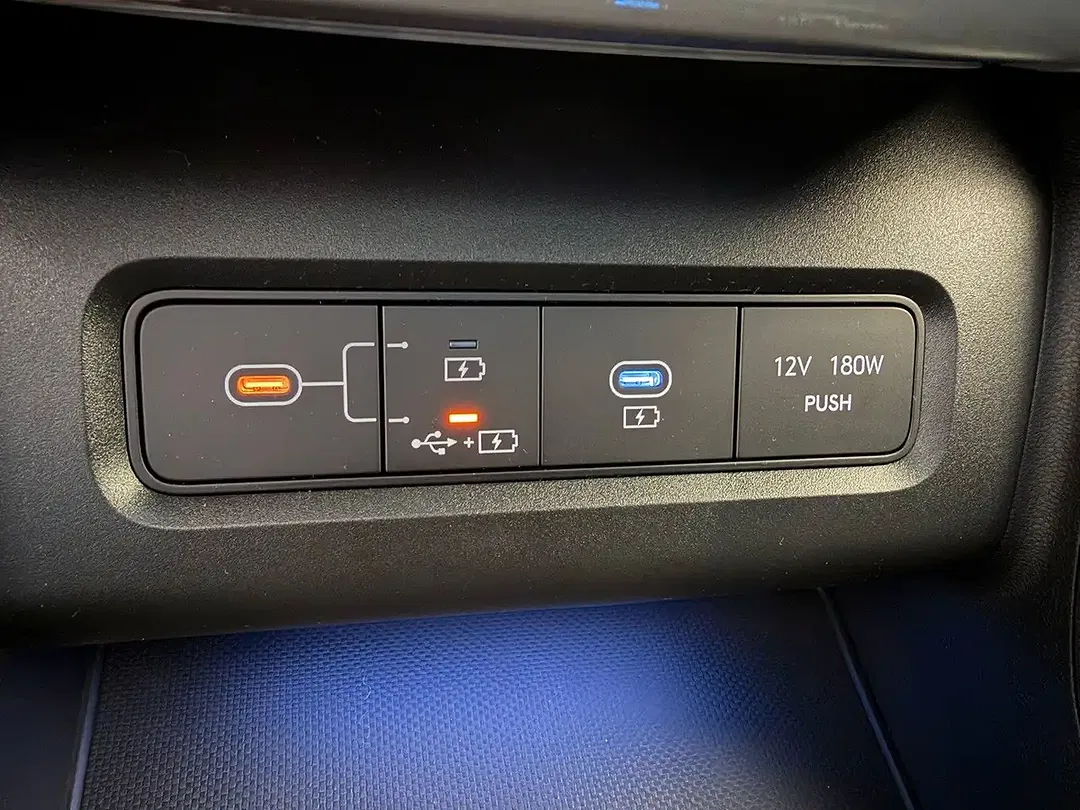 Hyundai TUCSON - Thumbnail 8