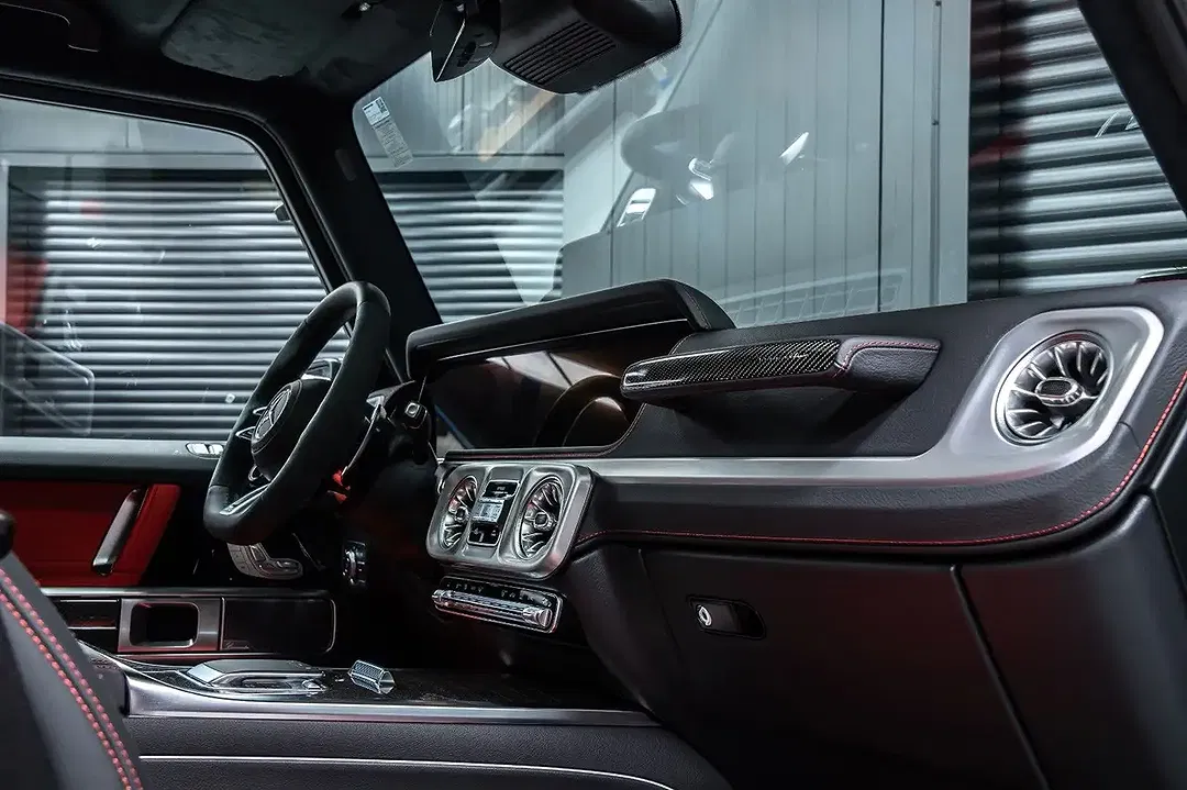 Mercedes-Benz G 63 AMG - Thumbnail 13
