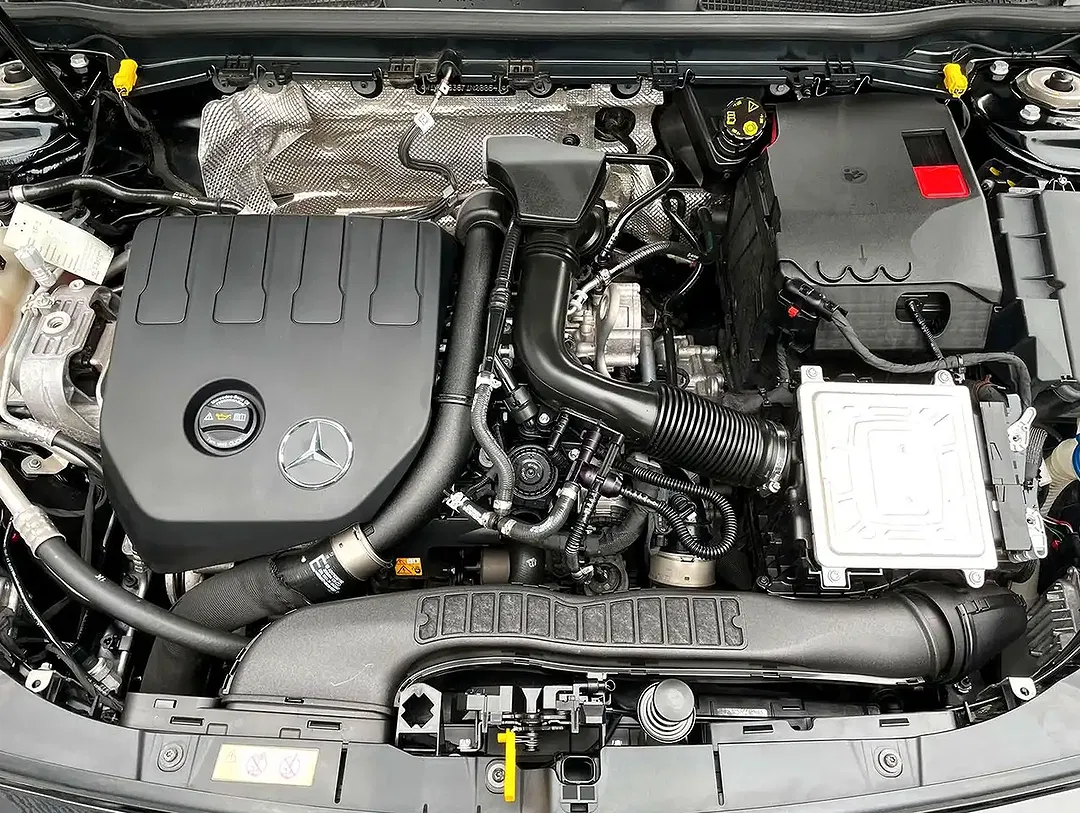 Mercedes-Benz CLA 200 - Thumbnail 16
