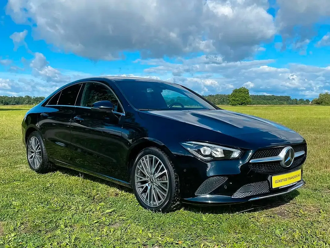 Mercedes-Benz CLA 200 - Thumbnail 2