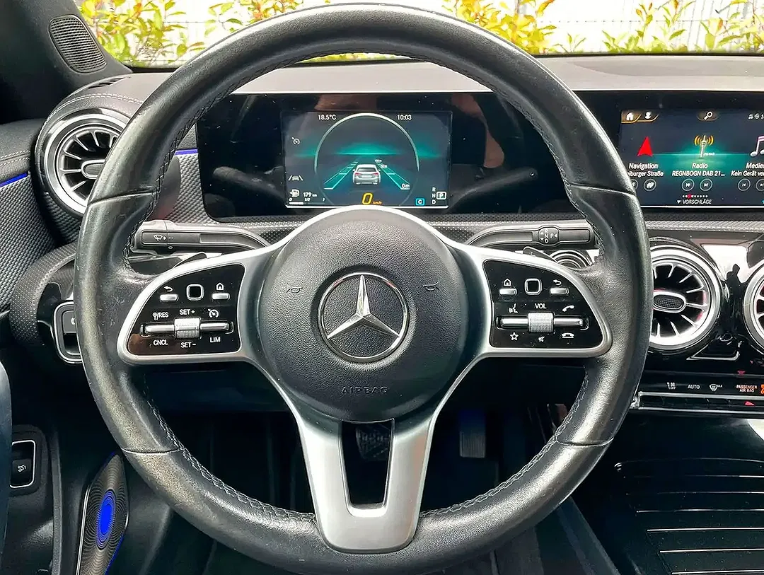 Mercedes-Benz CLA 200 - Thumbnail 7