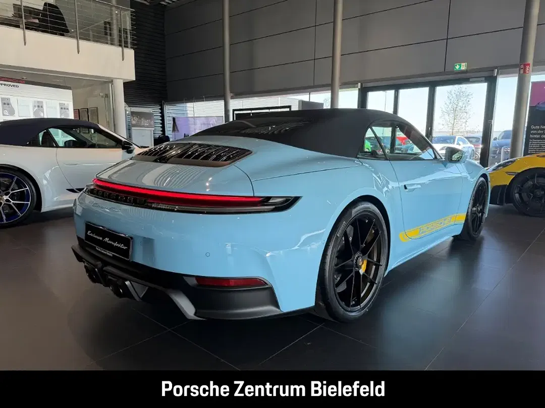 Porsche 992 - Thumbnail 5
