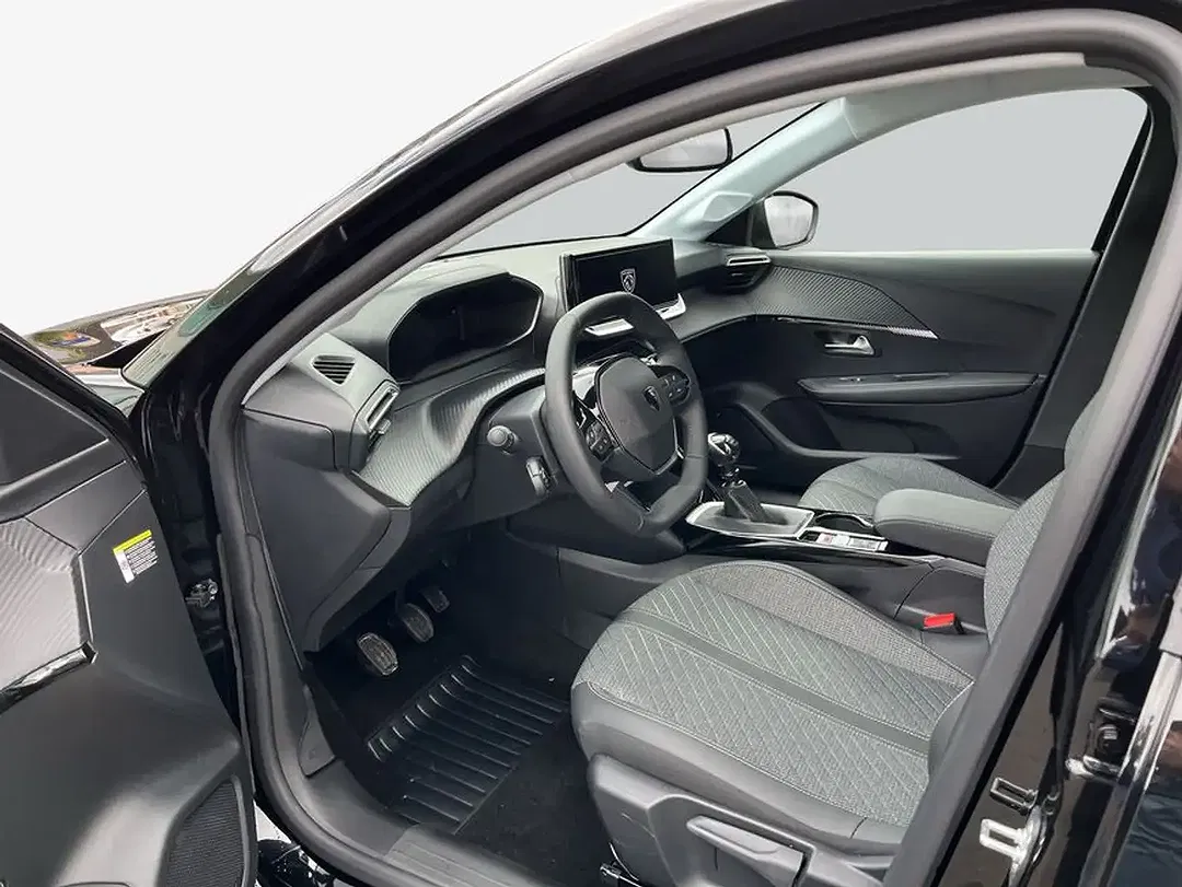 Peugeot 208 - Thumbnail 9