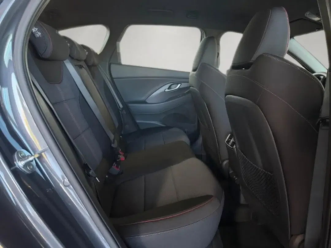Hyundai i30 - Thumbnail 12