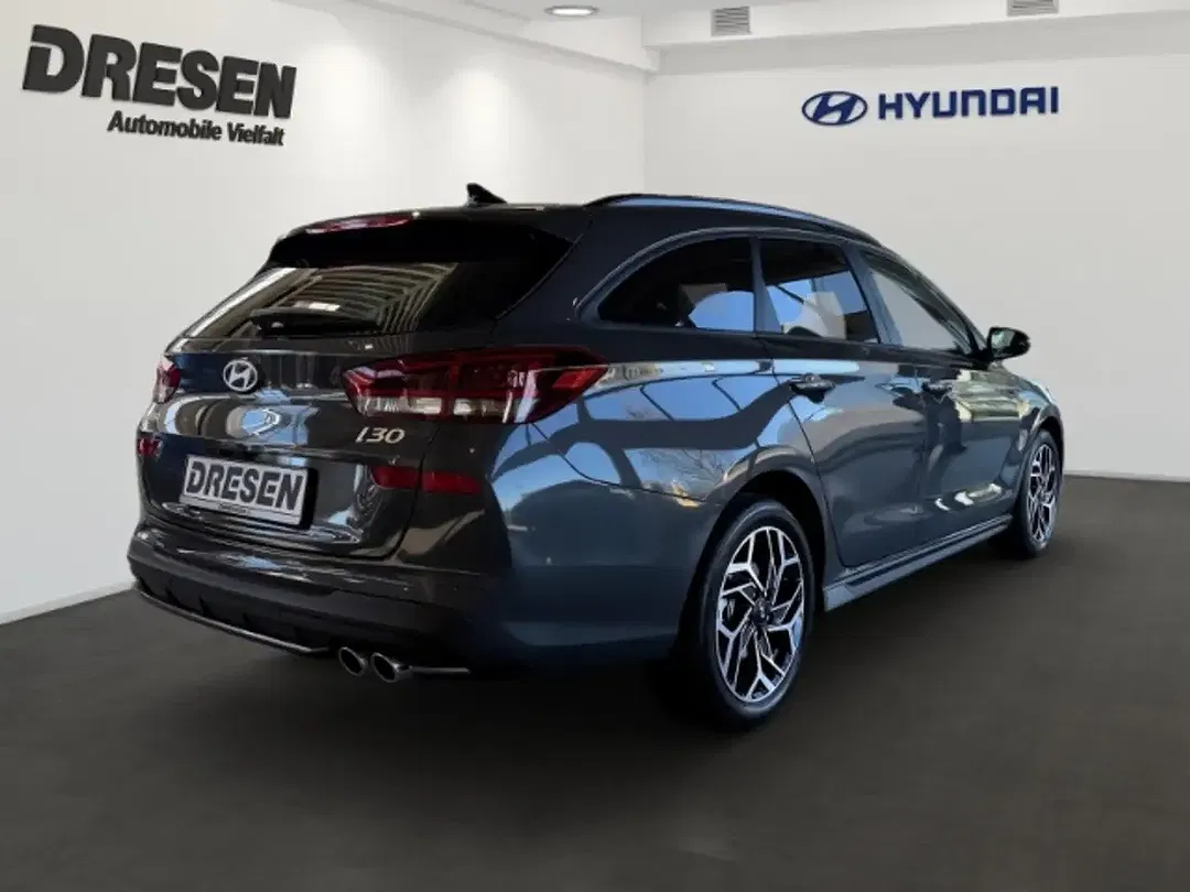 Hyundai i30 - Thumbnail 2