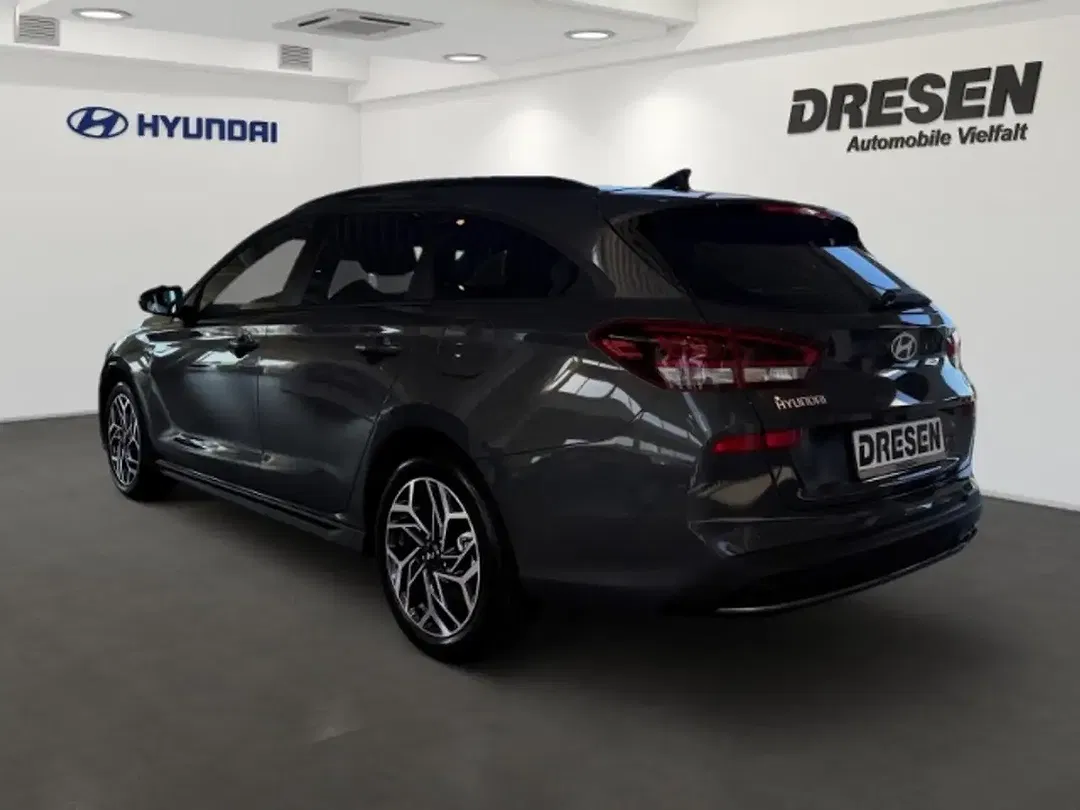 Hyundai i30 - Thumbnail 3