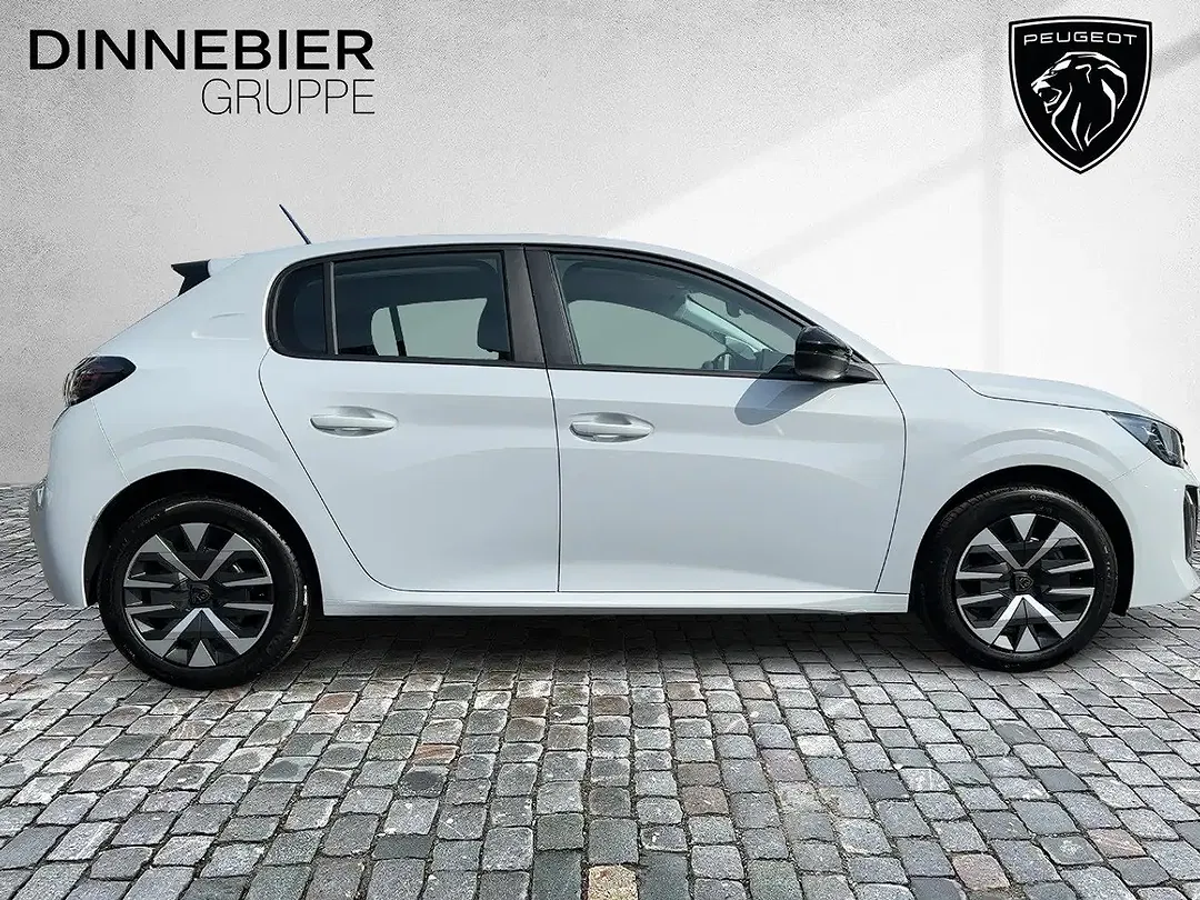 Peugeot 208 - Thumbnail 5