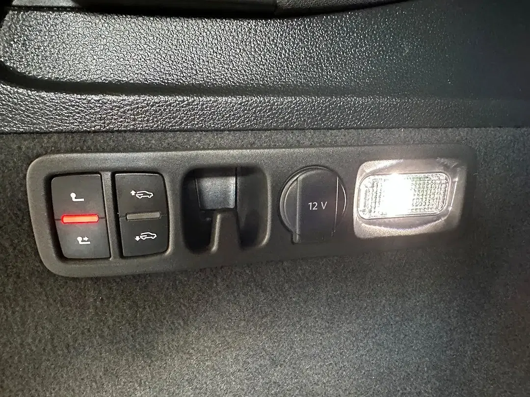 Audi Q7 - Thumbnail 7