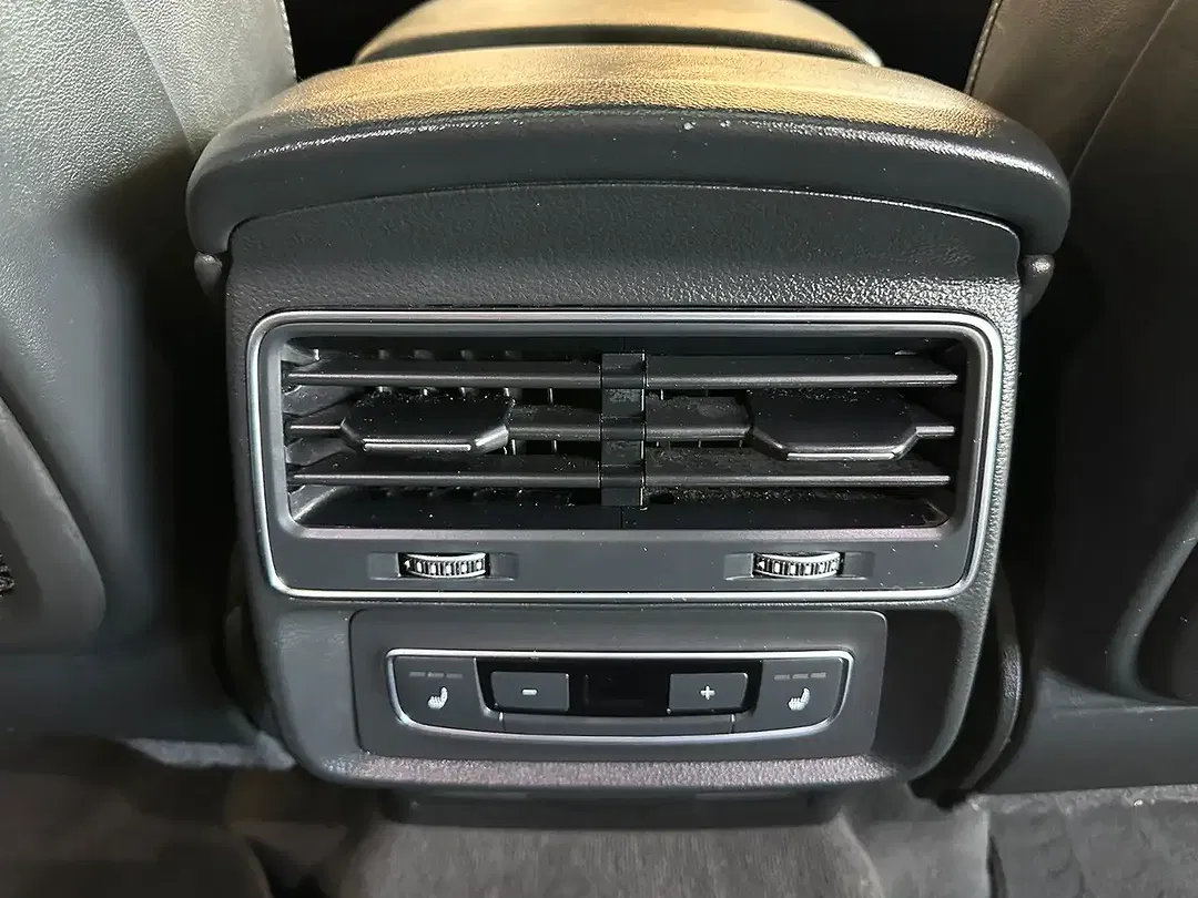 Audi Q7 - Thumbnail 8