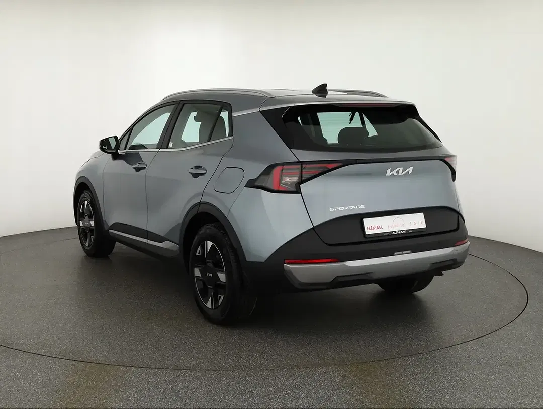 Kia Sportage - Thumbnail 2