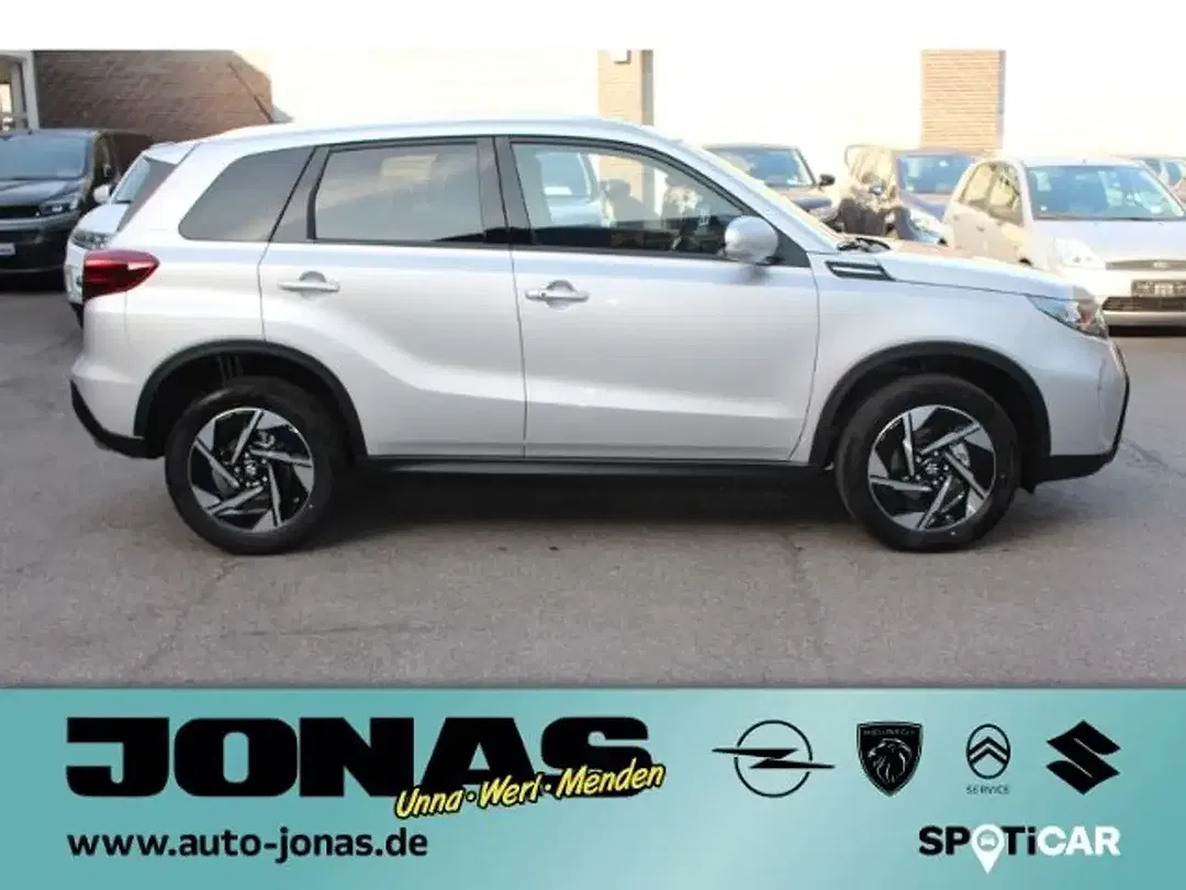 Suzuki Vitara - Thumbnail 5