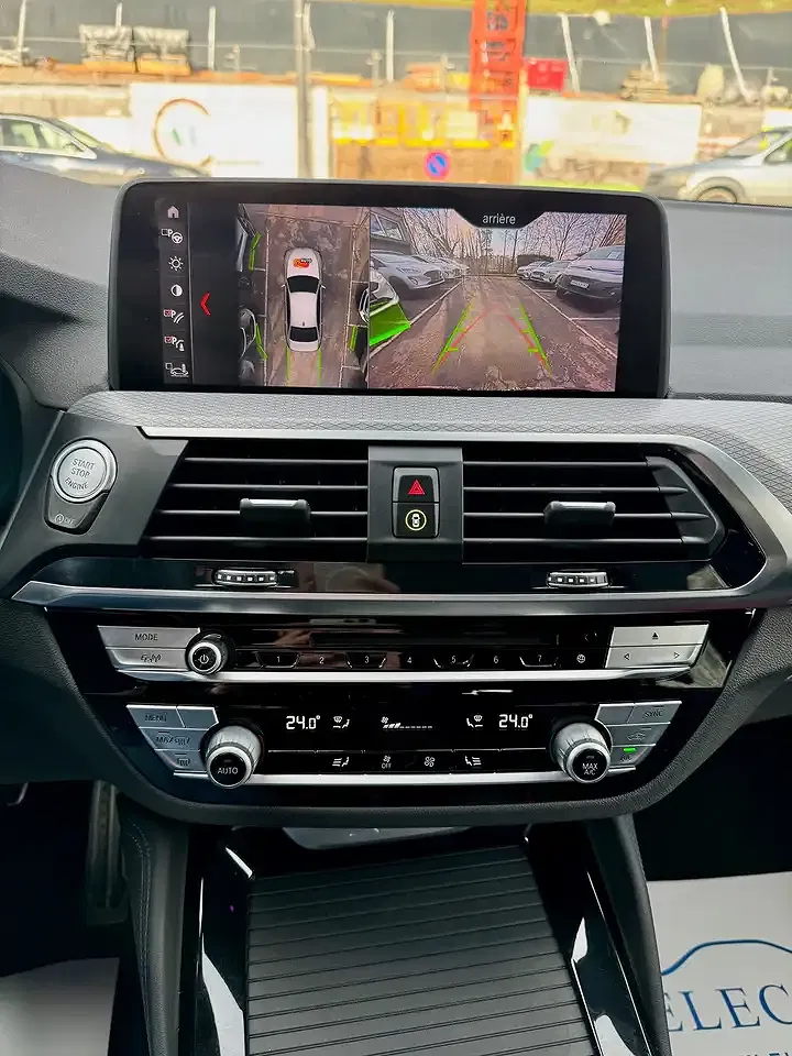 BMW X4 - Thumbnail 13