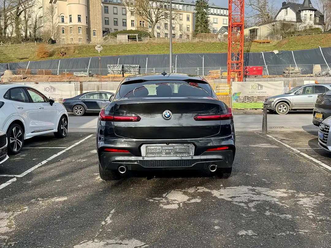BMW X4 - Thumbnail 5
