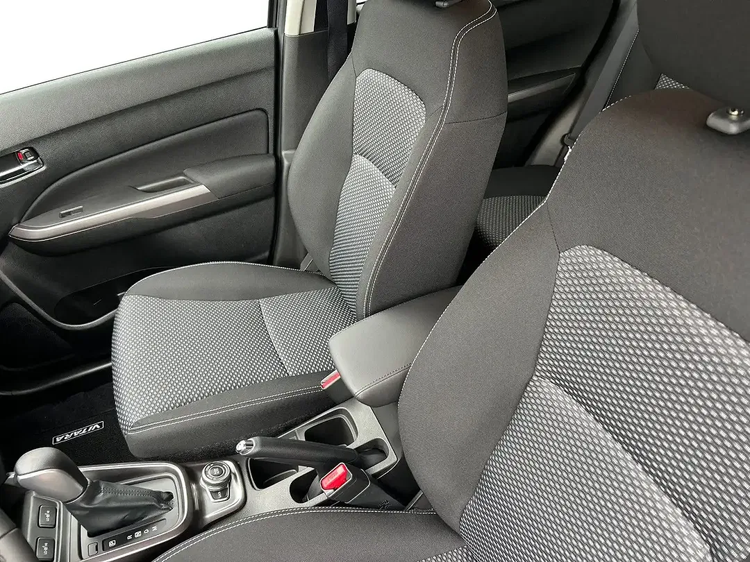 Suzuki Vitara - Thumbnail 10