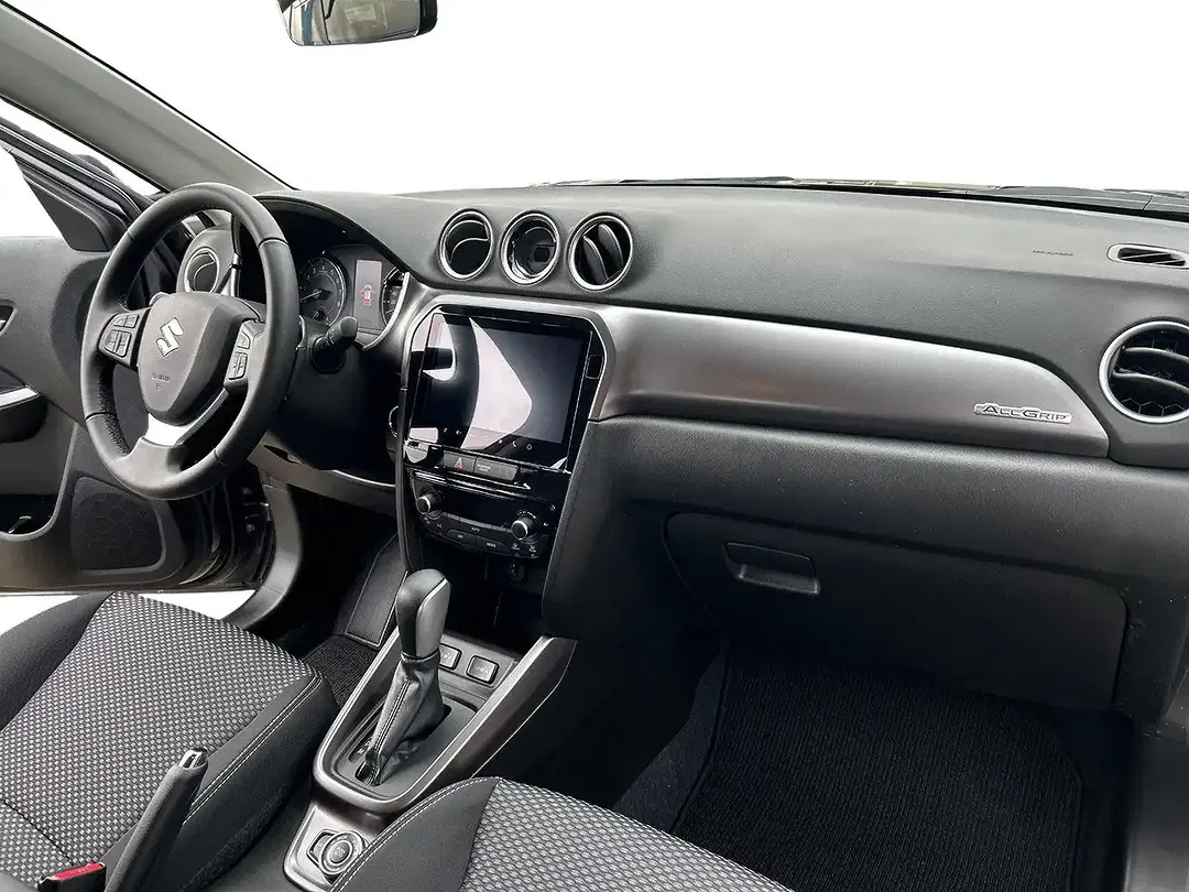 Suzuki Vitara - Thumbnail 13