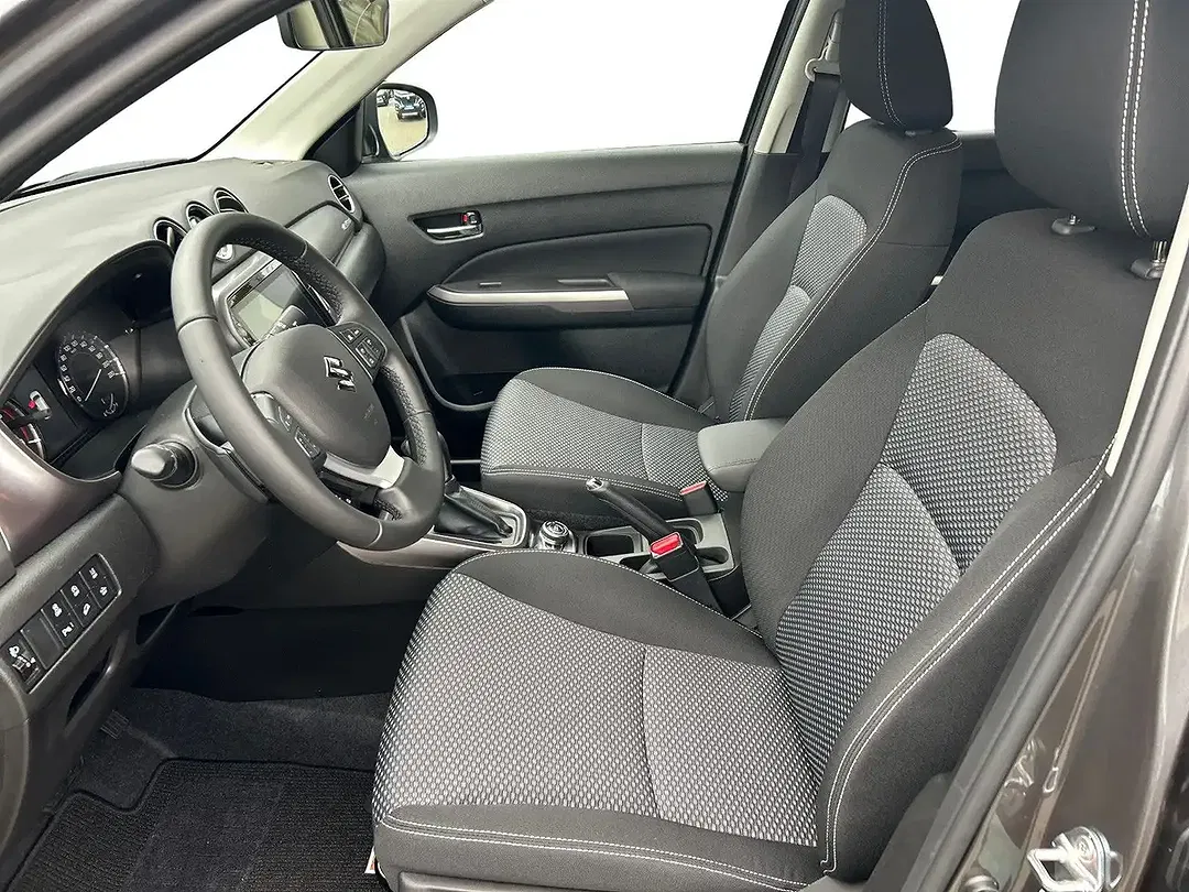 Suzuki Vitara - Thumbnail 9