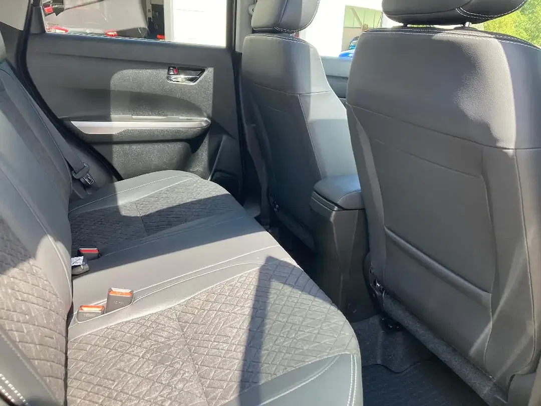 Suzuki Vitara - Thumbnail 10