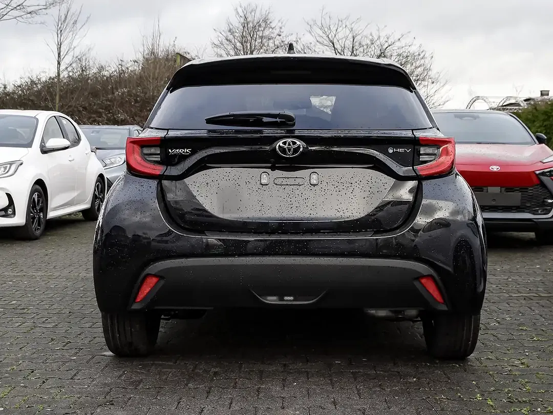Toyota Yaris - Thumbnail 4