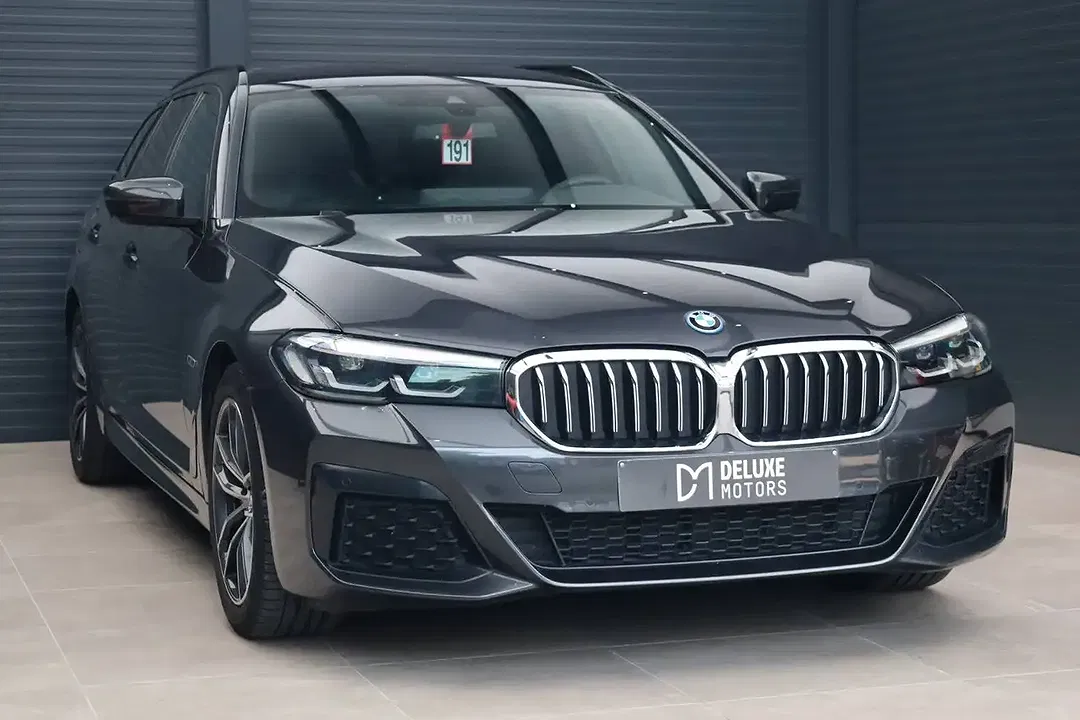 BMW 520 - Thumbnail 3