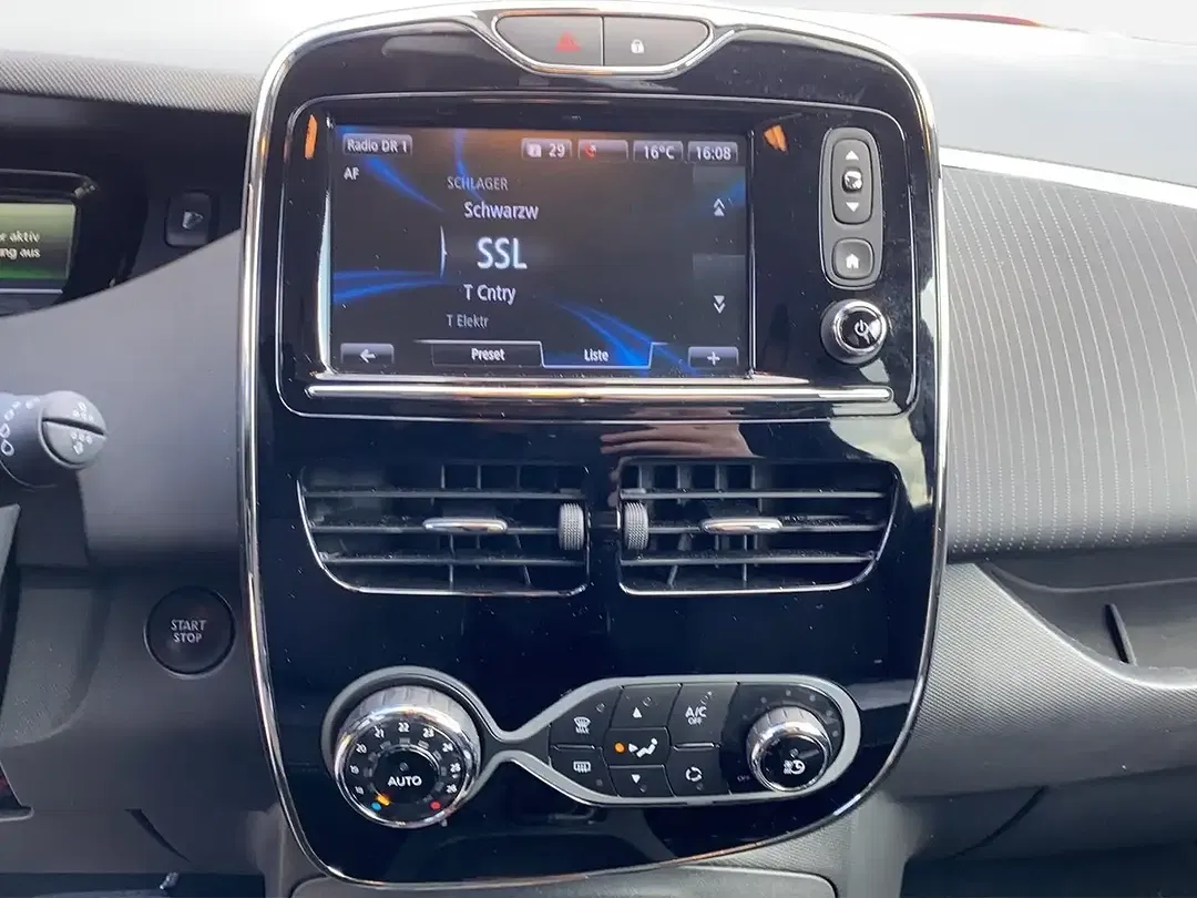 Renault ZOE - Thumbnail 9
