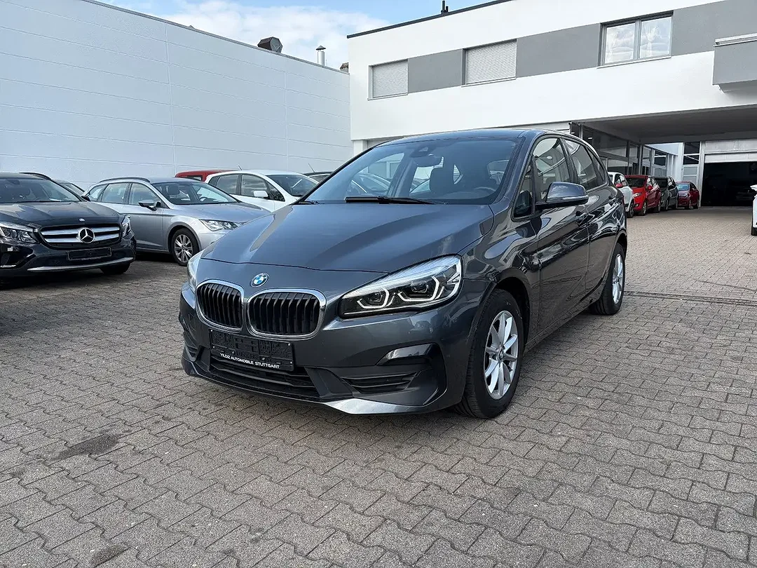 BMW 216 - Afbeelding 1