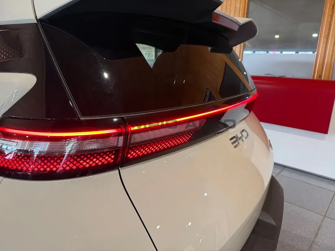 BYD Dolphin - Thumbnail 13