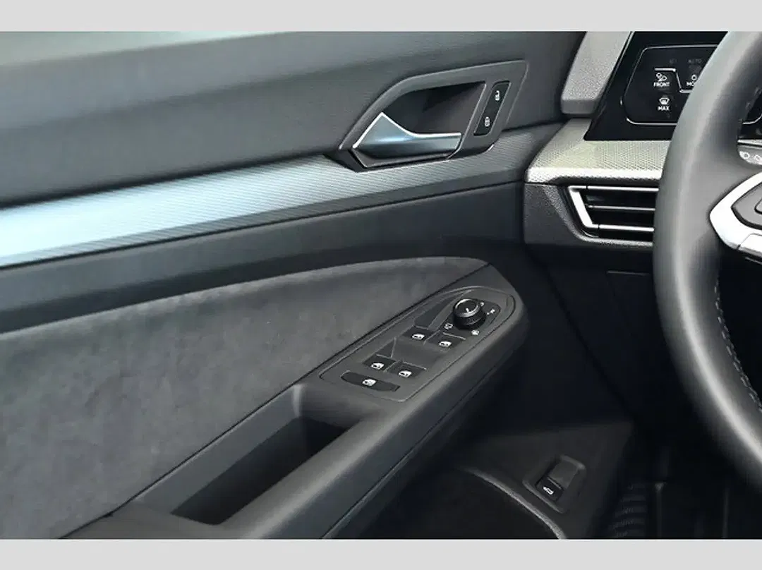 Volkswagen Golf Variant - Thumbnail 15