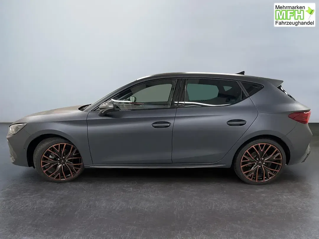 CUPRA Leon - Thumbnail 4